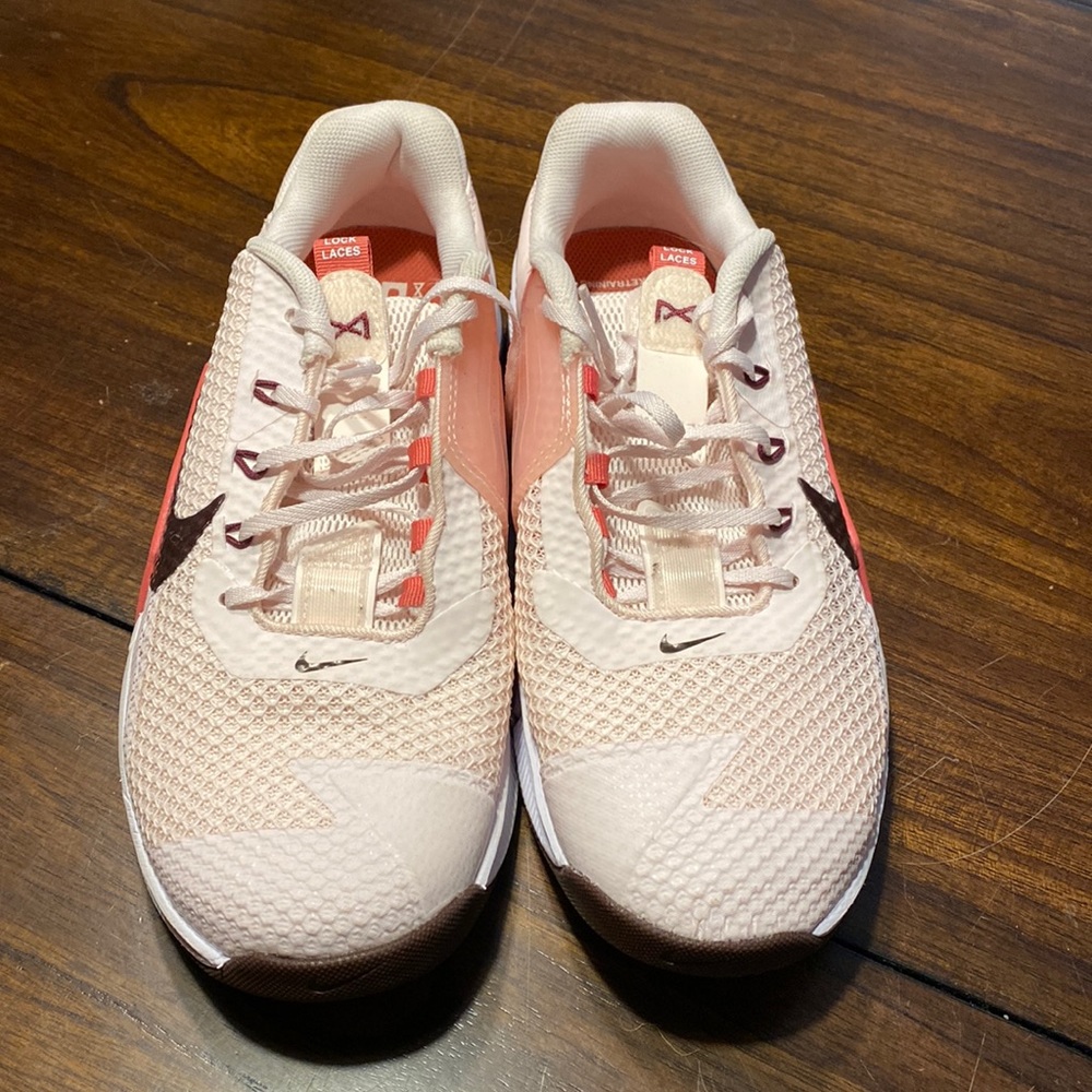 Nike Metcom 7 women’s 9